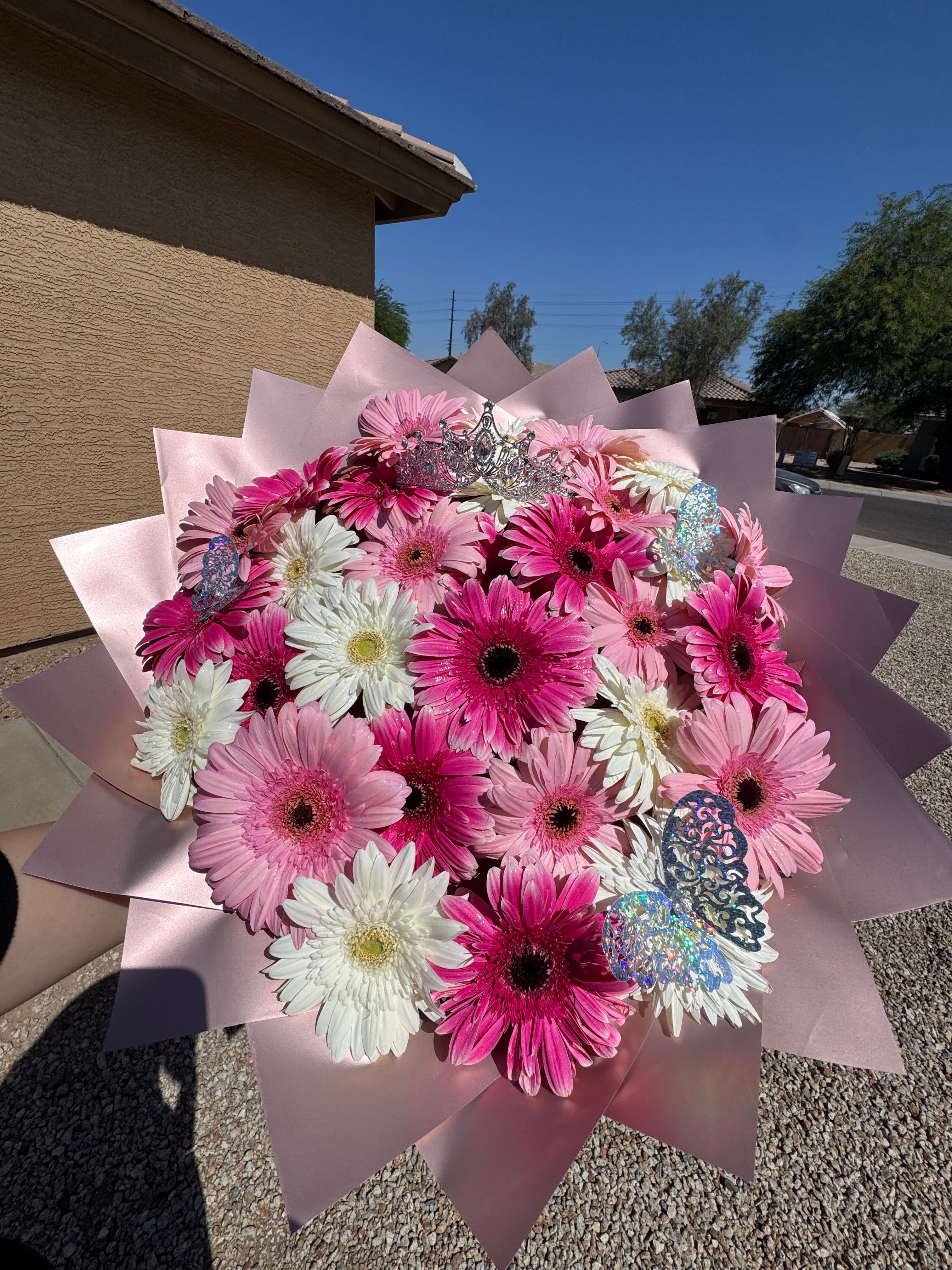 Daisy Dream – 30 Gerbera Daisy Bouquet 👑🌸